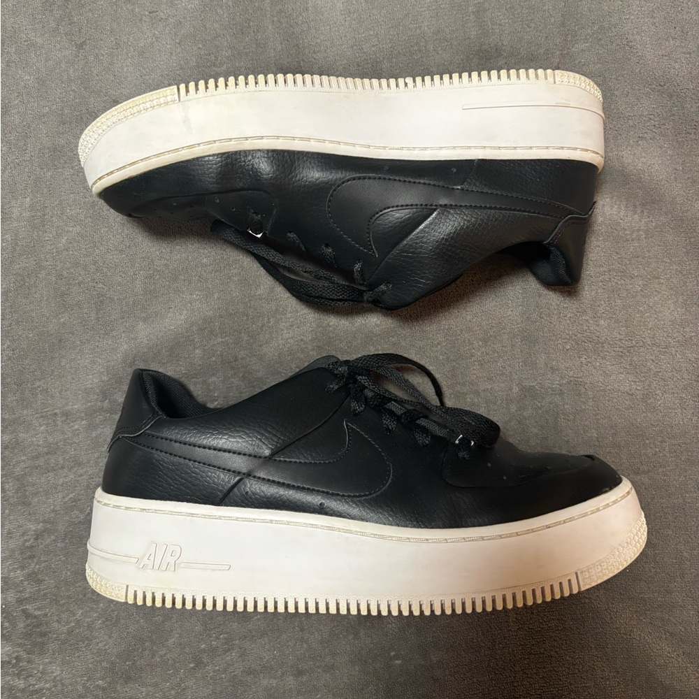 Nike Air Force 1 sneakers